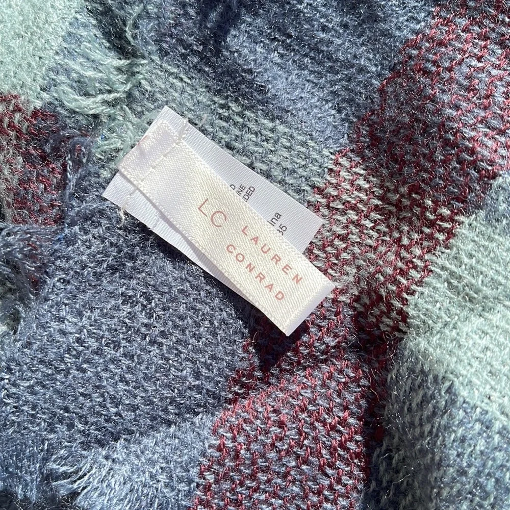LC Lauren Conrad - Plaid Blanket Square Scarf